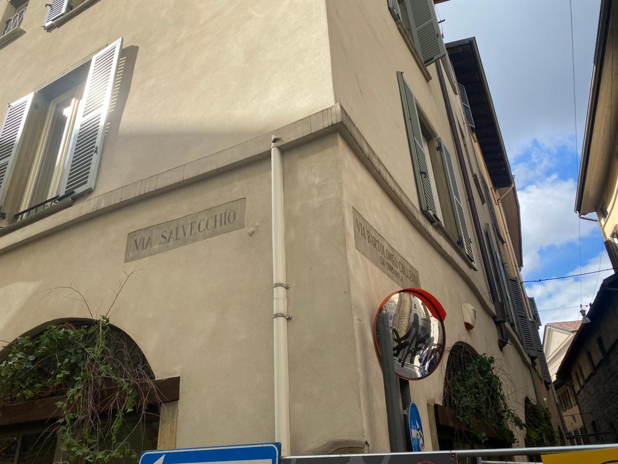 Bella Ciao Old Town Apartamento Bérgamo Exterior foto